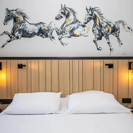 Mercure Bords de Loire Saumur Extérieur photo