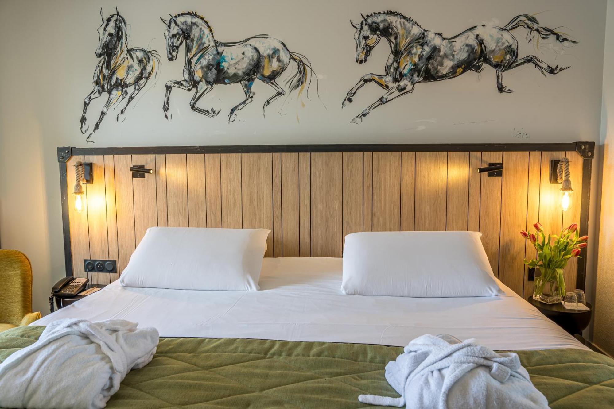 Mercure Bords De Loire Hotel 4*