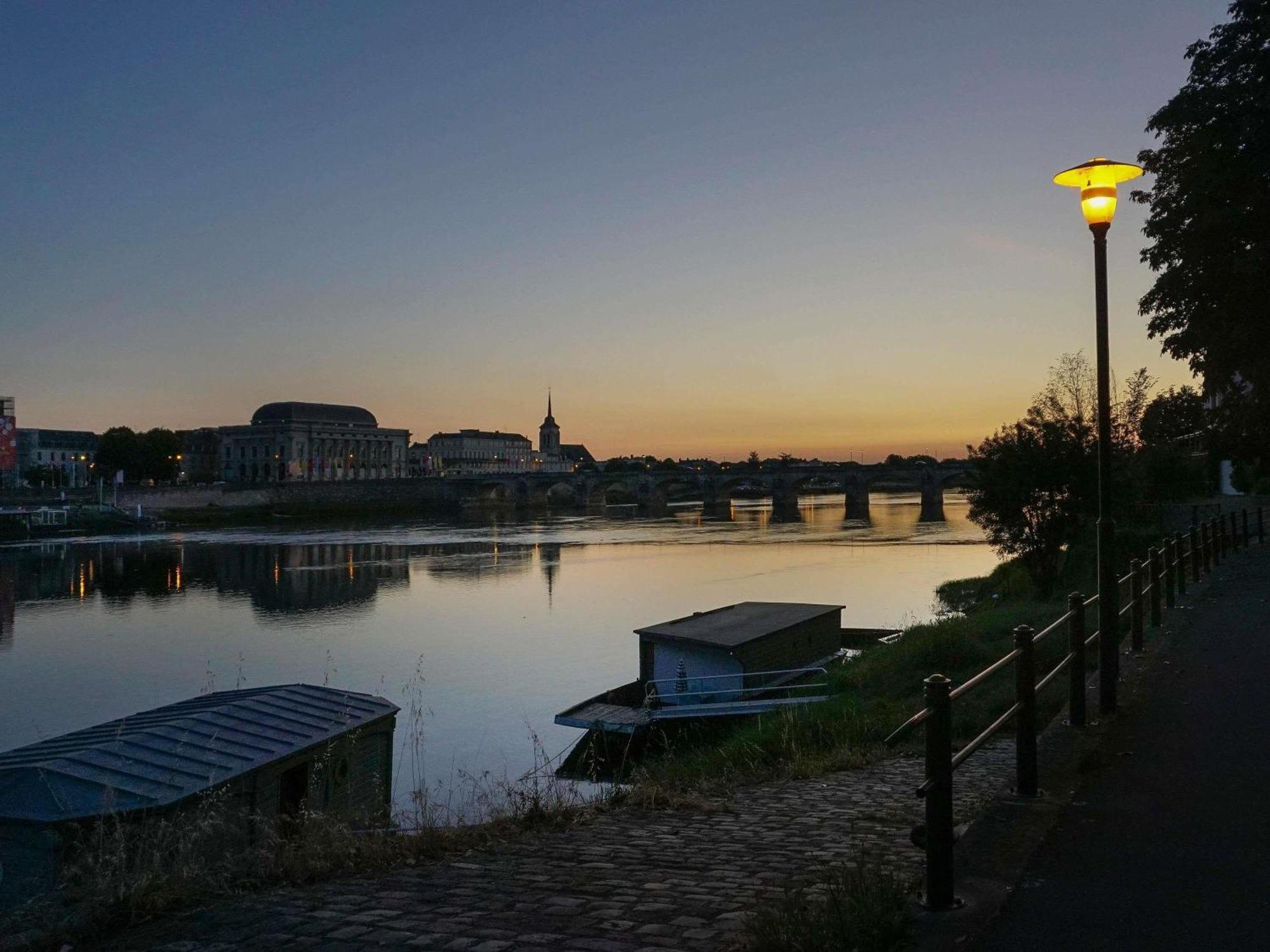 Hotel Mercure Bords De Loire 4*