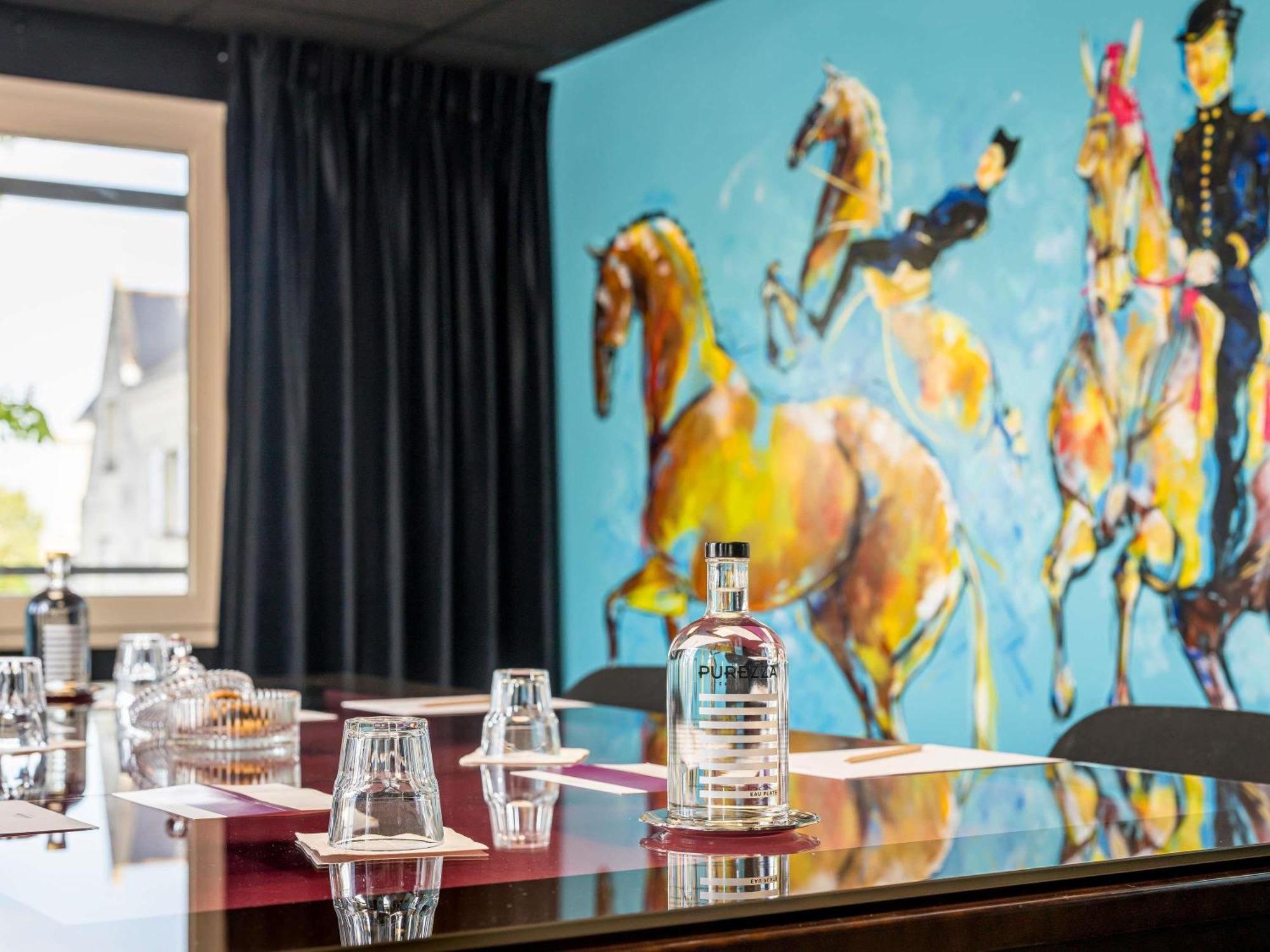Mercure Bords De Loire